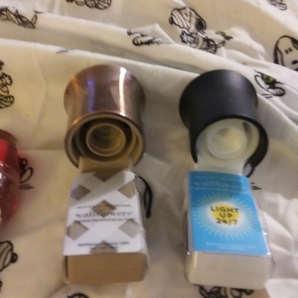 Wallflower plug ins with three refills